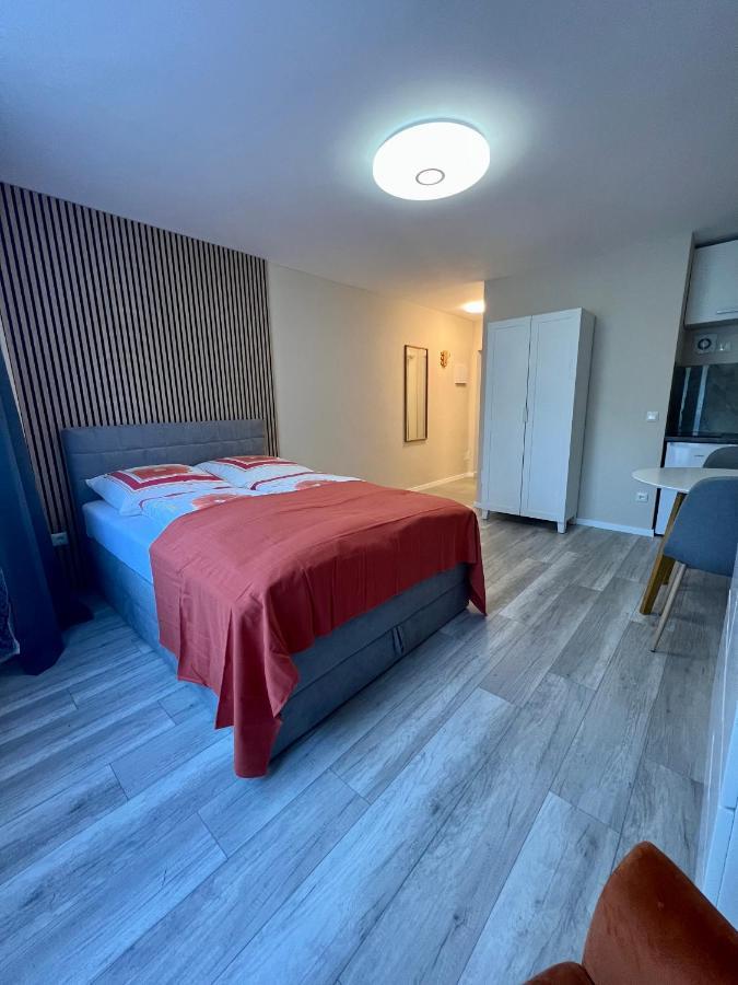 Apartment Am Stadtbach By Aux Property Аугсбург Екстериор снимка